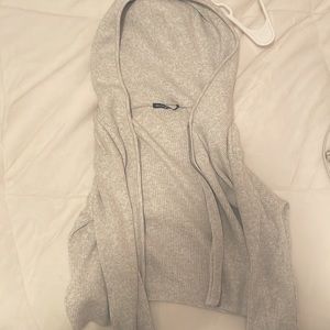 BRANDY MELVILLE - zip up hoodie